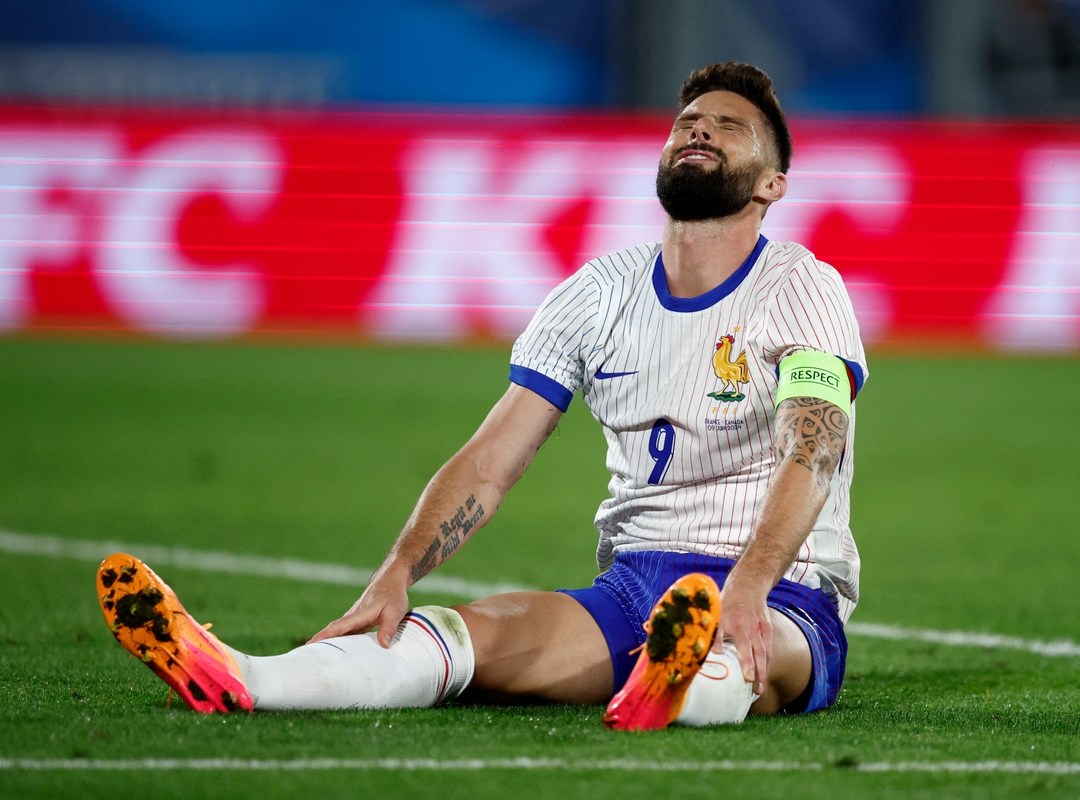 Euro Les Bleus Tenus En Chec Par Le Canada Avant De S Envoler